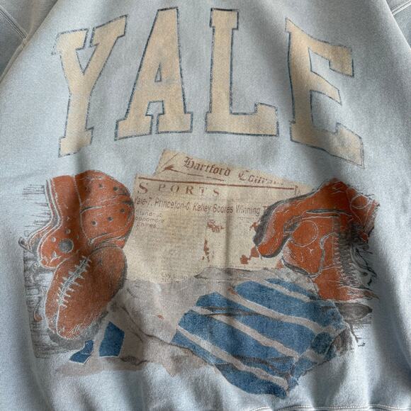 Vintage Yale baby blue crewneck sweatshirt size XL - Picture 3 of 9